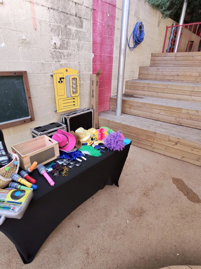 Fotomatón para eventos con atrezzo